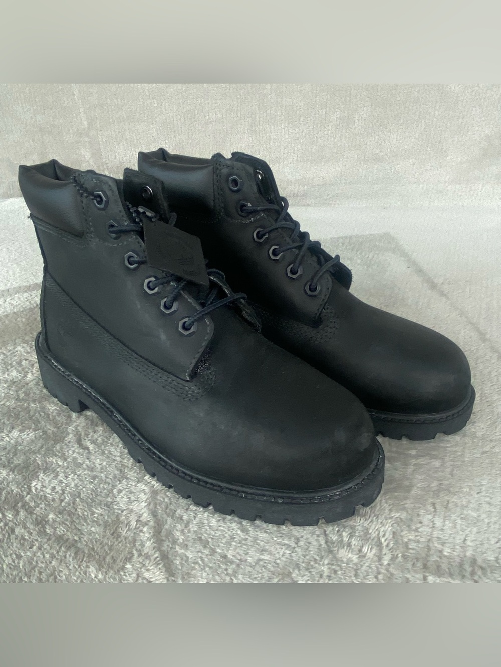 Timberland Premium 6 inch Kids Boys Boots Size 3 Black Nubuck Waterproof NEW